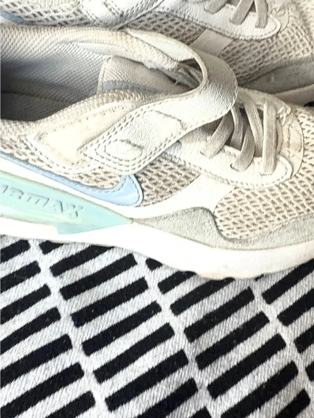 Nike Kids Beige Sneakers with Light Blue Accents